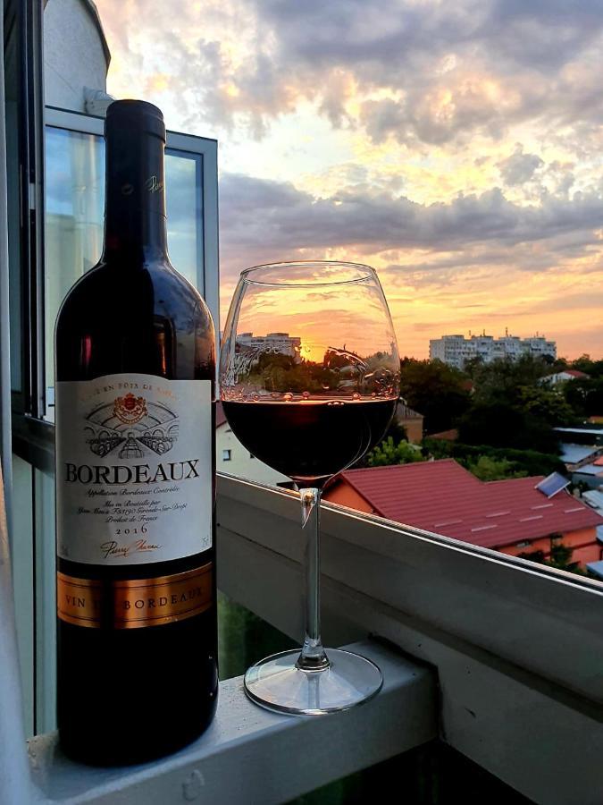 Hotel Bordeaux Galati  Bagian luar foto