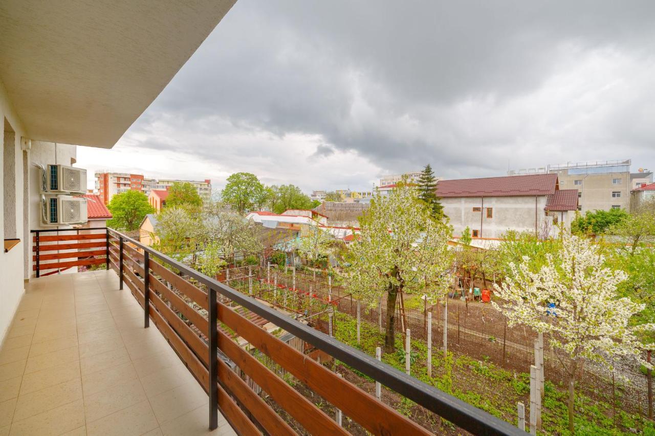 Hotel Bordeaux Galati  Bagian luar foto